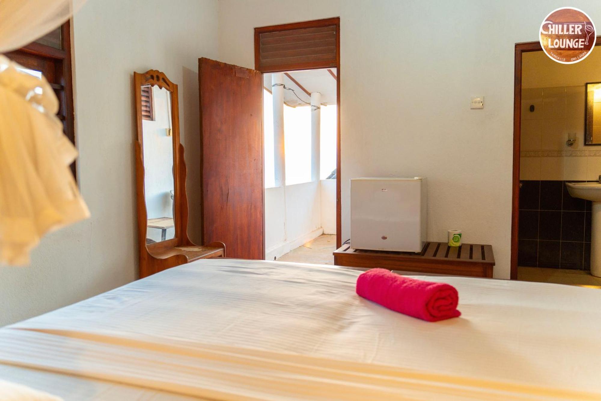 Chiller Lounge Hotell Tangalle Eksteriør bilde