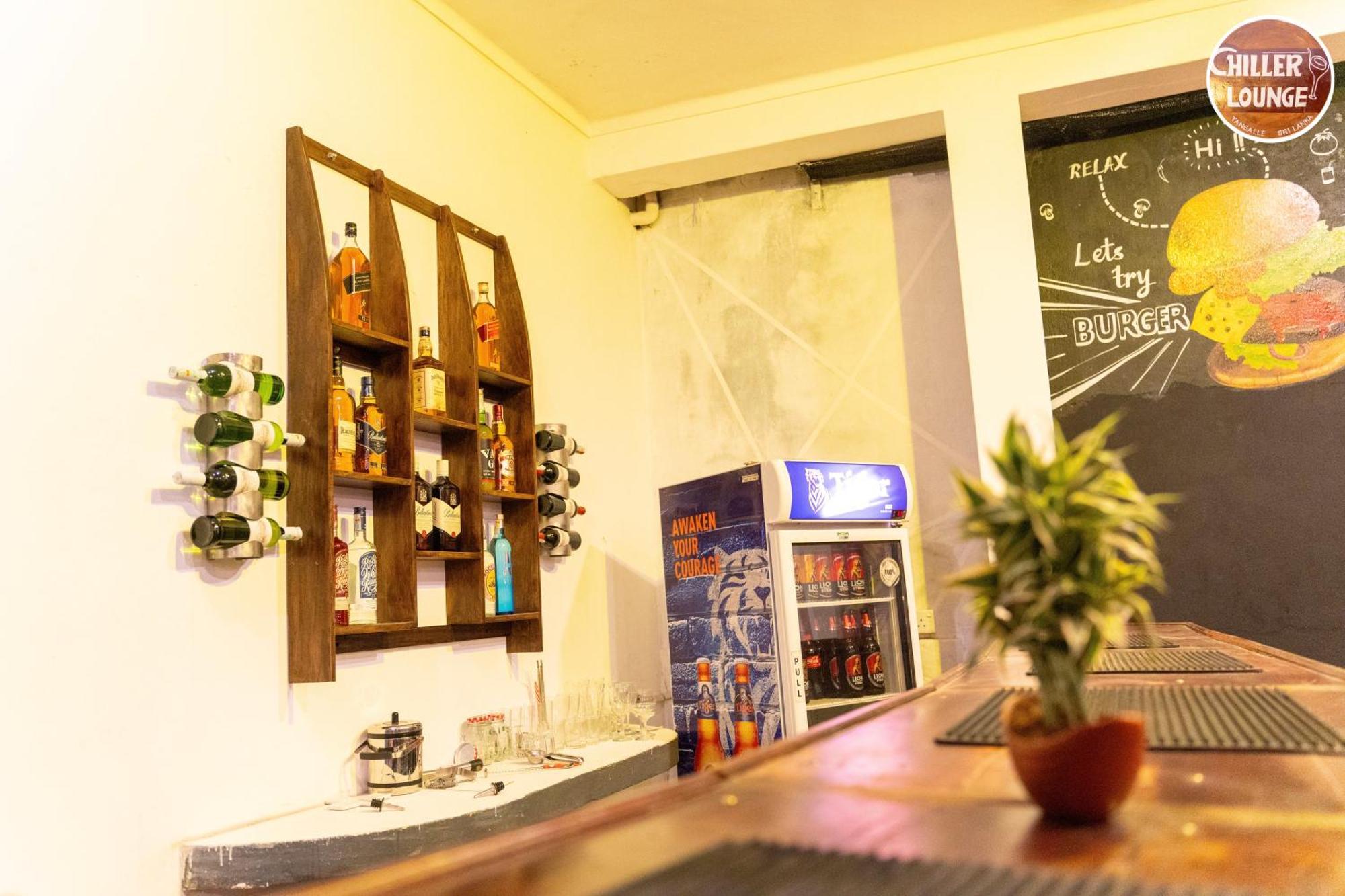 Chiller Lounge Hotell Tangalle Eksteriør bilde