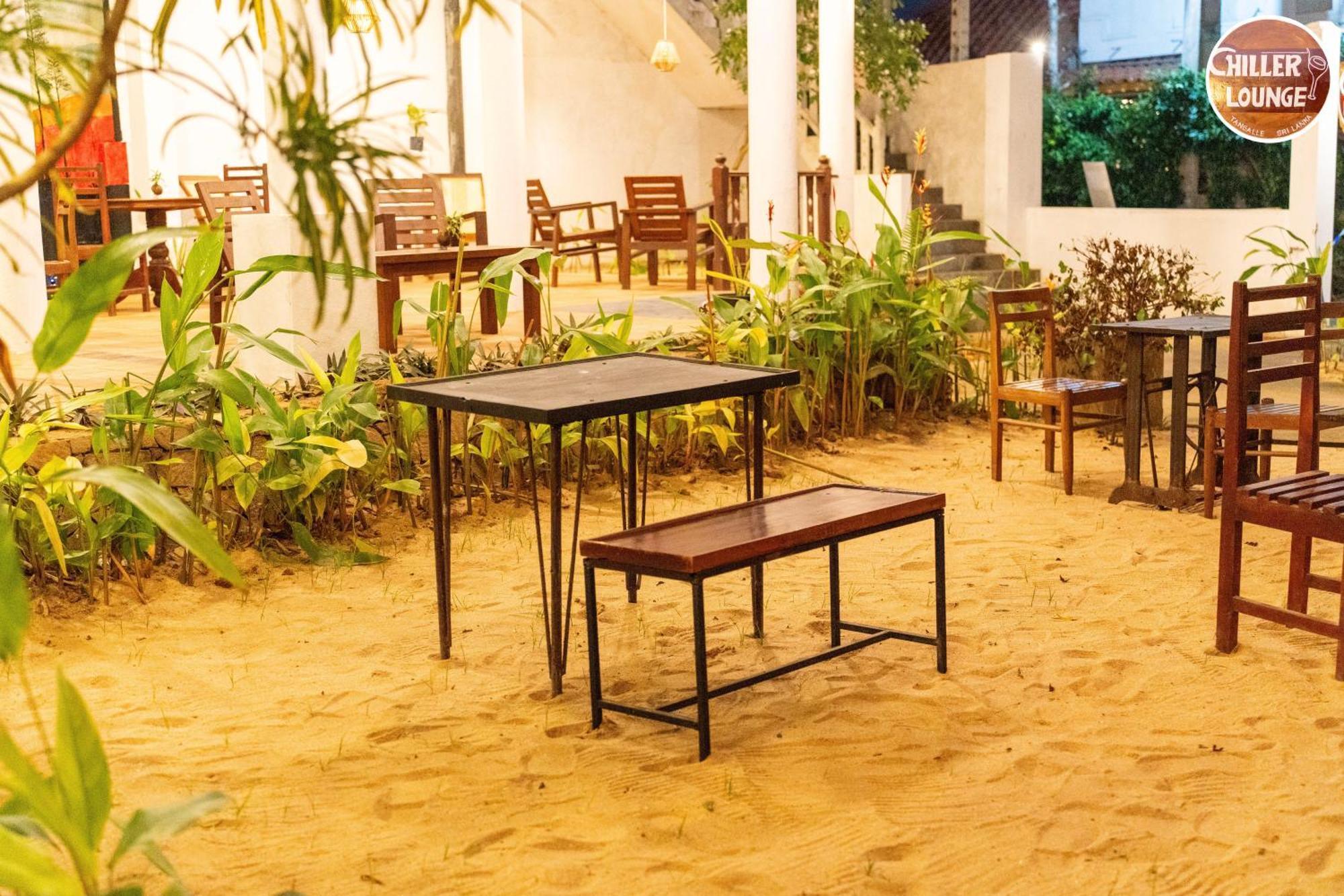 Chiller Lounge Hotell Tangalle Eksteriør bilde